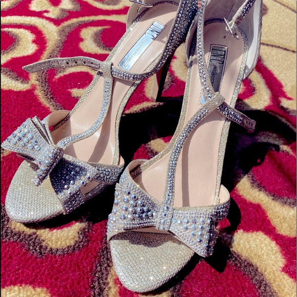 đź‘‘INC - Reesie Rhinestone Silver Evening Sandals - Picture 9 of 11